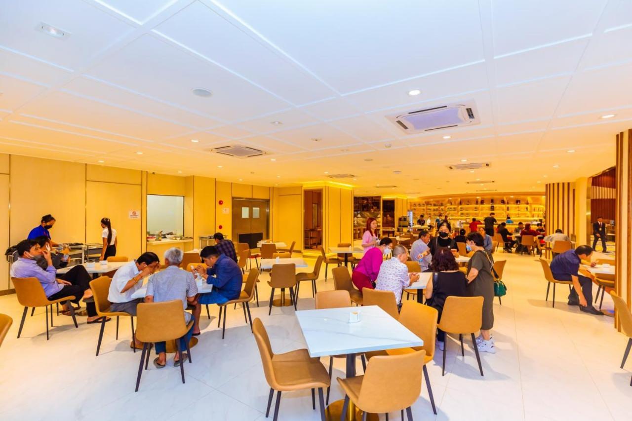 Dynasty Casino Hotel Bavet エクステリア 写真