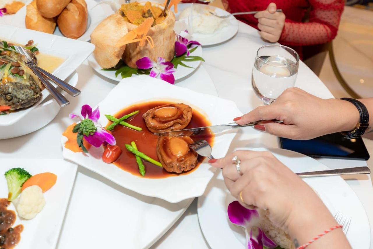 Dynasty Casino Hotel Bavet エクステリア 写真