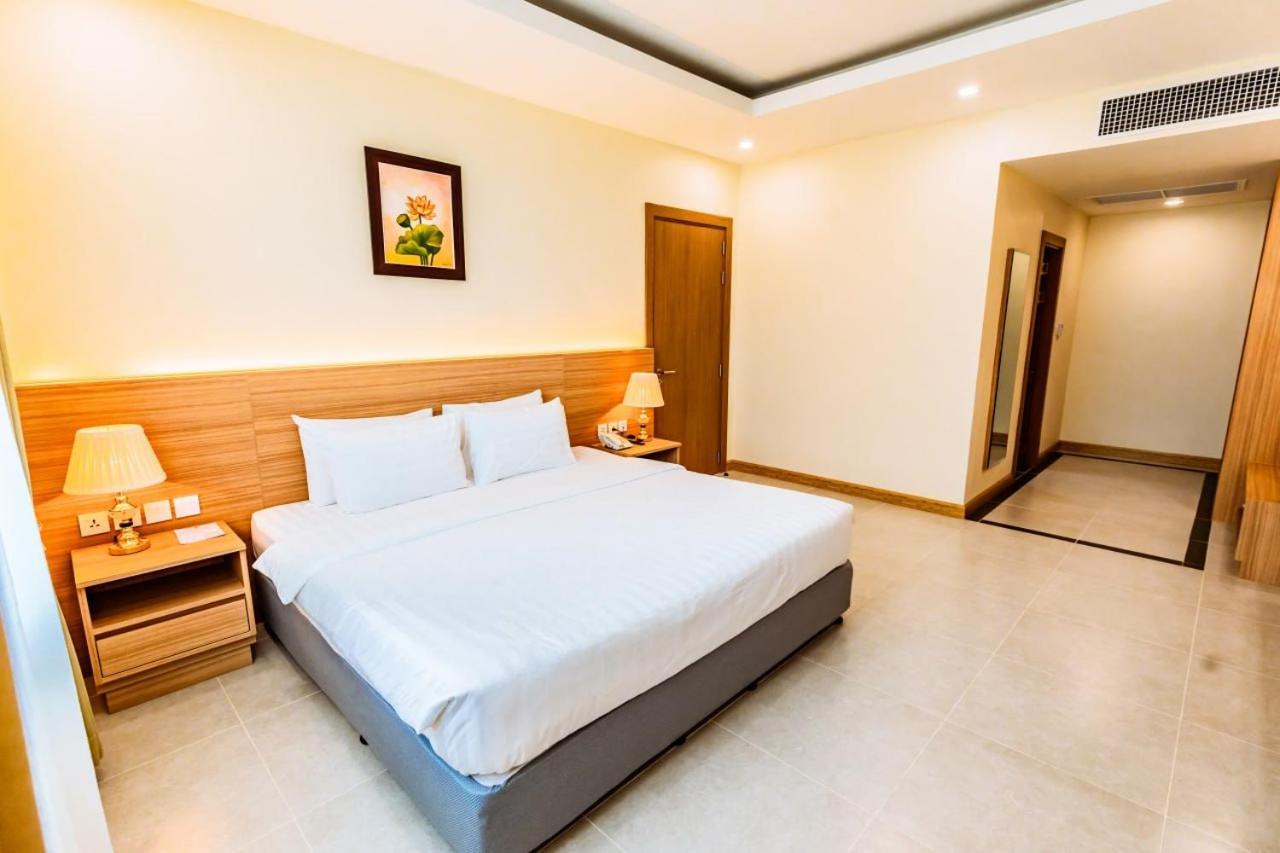 Dynasty Casino Hotel Bavet エクステリア 写真