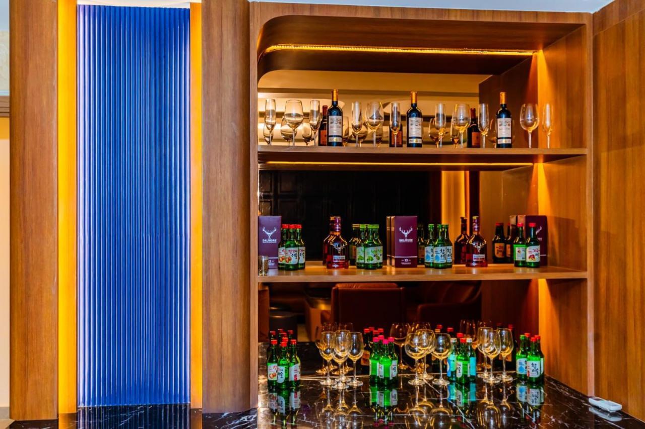 Dynasty Casino Hotel Bavet エクステリア 写真