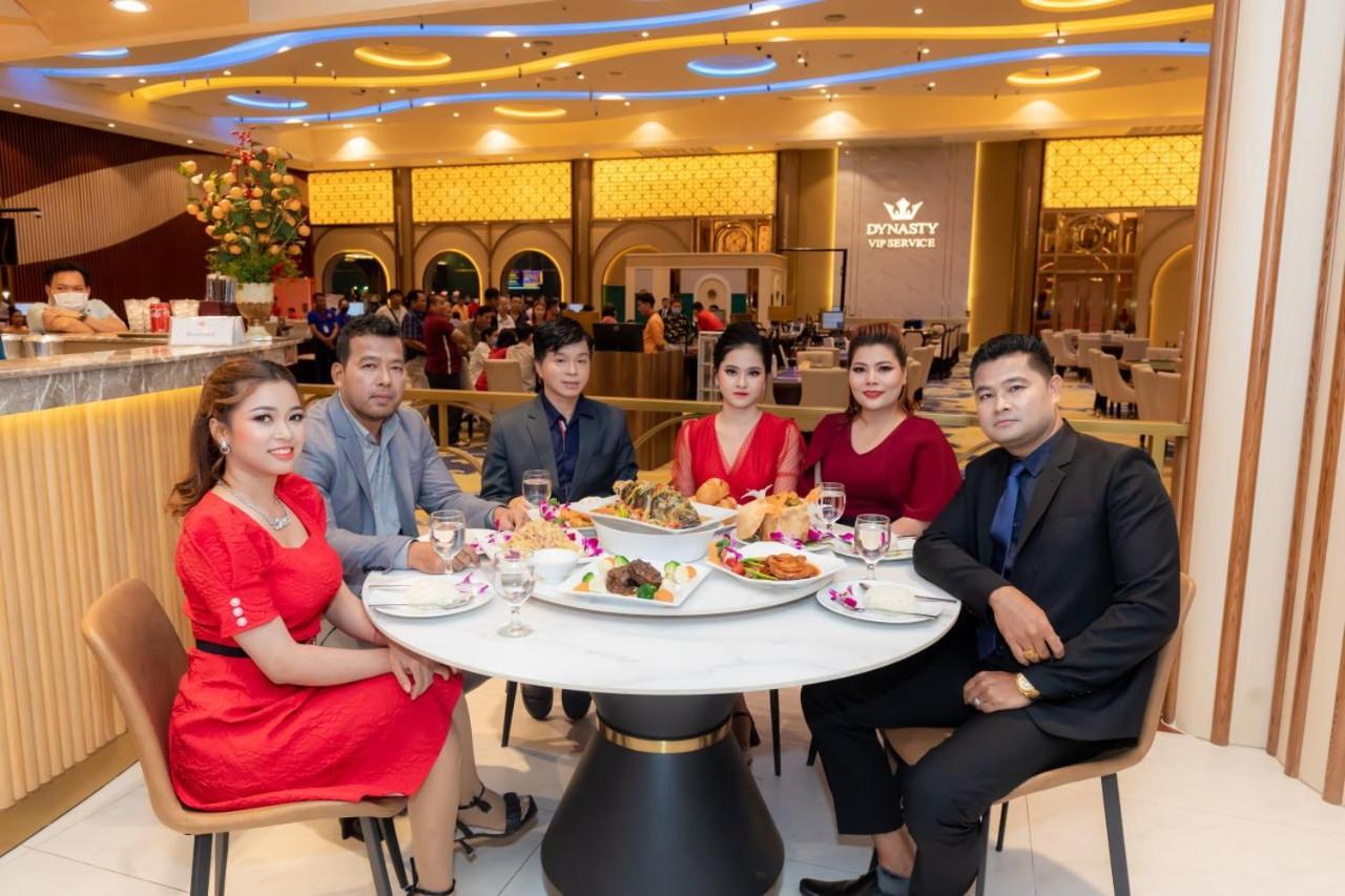 Dynasty Casino Hotel Bavet エクステリア 写真