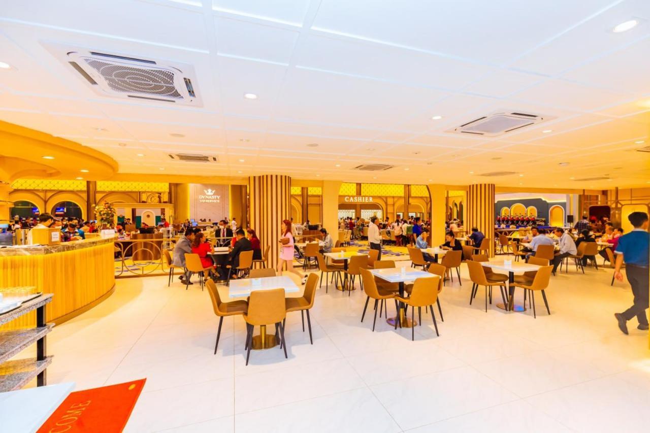 Dynasty Casino Hotel Bavet エクステリア 写真