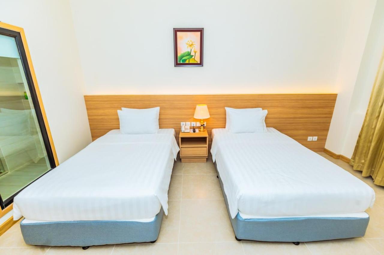 Dynasty Casino Hotel Bavet エクステリア 写真