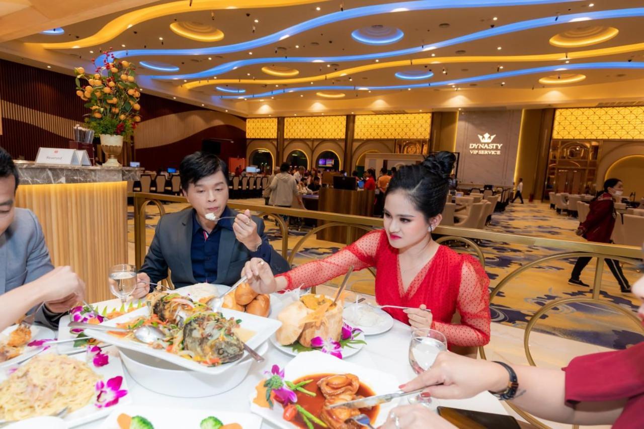 Dynasty Casino Hotel Bavet エクステリア 写真